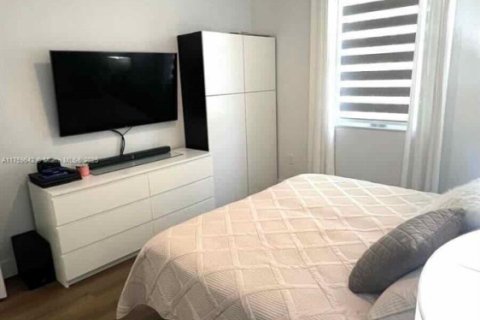 Adosado en venta en Coconut Creek, Florida, 3 dormitorios, 175.4 m2 № 1986490 - foto 28