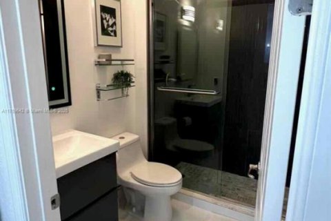 Adosado en venta en Coconut Creek, Florida, 3 dormitorios, 175.4 m2 № 1986490 - foto 29