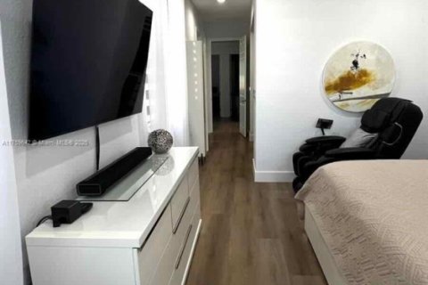 Adosado en venta en Coconut Creek, Florida, 3 dormitorios, 175.4 m2 № 1986490 - foto 16