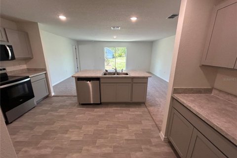 House in Palm Coast, Florida 4 bedrooms, 167.78 sq.m. № 1687492 - photo 4