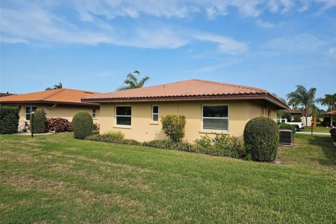 House in Bradenton, Florida 2 bedrooms, 96.99 sq.m. № 2205892 - photo 23