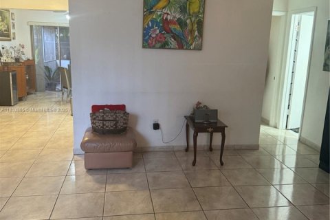 Casa en venta en Sweetwater, Florida, 4 dormitorios, 112.32 m2 № 2053760 - foto 26