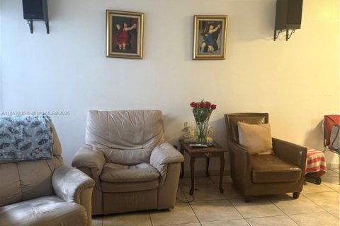 Casa en venta en Sweetwater, Florida, 4 dormitorios, 112.32 m2 № 2053760 - foto 21