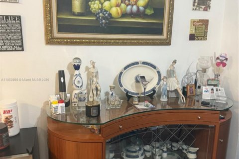 Casa en venta en Sweetwater, Florida, 4 dormitorios, 112.32 m2 № 2053760 - foto 25