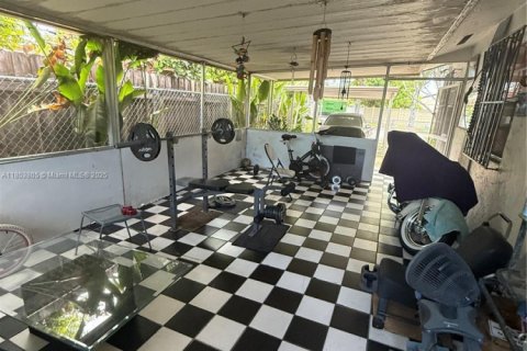 Casa en venta en Sweetwater, Florida, 4 dormitorios, 112.32 m2 № 2053760 - foto 17