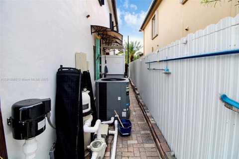 Купить виллу или дом в Майами, Флорида 4 спальни, 259.66м2, № 1969809 - фото 29