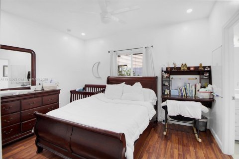 Купить виллу или дом в Майами, Флорида 4 спальни, 259.66м2, № 1969809 - фото 22