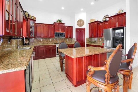 Купить виллу или дом в Майами, Флорида 4 спальни, 259.66м2, № 1969809 - фото 16