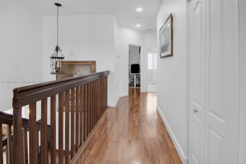 Купить виллу или дом в Майами, Флорида 4 спальни, 259.66м2, № 1969809 - фото 25