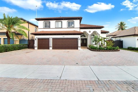 Купить виллу или дом в Майами, Флорида 4 спальни, 259.66м2, № 1969809 - фото 8