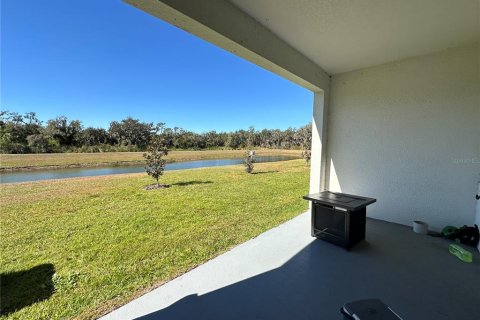 Townhouse in Wimauma, Florida 3 bedrooms, 157.47 sq.m. № 2200992 - photo 17