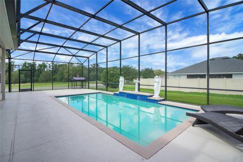 House in Wildwood, Florida 4 bedrooms, 210.14 sq.m. № 1803975 - photo 5