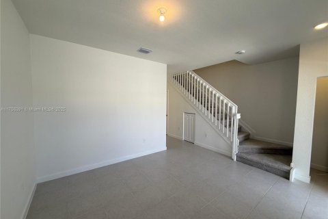 Touwnhouse à vendre à Homestead, Floride: 3 chambres № 1983402 - photo 4