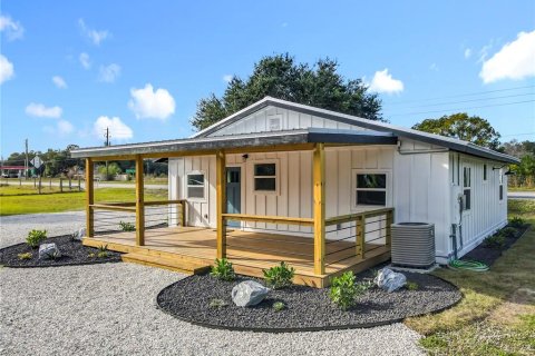 Commercial property in Osteen, Florida 112.41 sq.m. № 2108895 - photo 11
