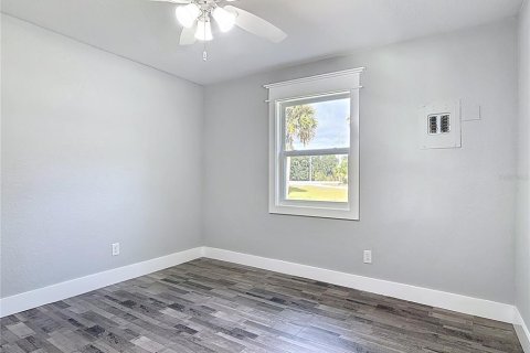 Commercial property in Osteen, Florida 112.41 sq.m. № 2108895 - photo 30