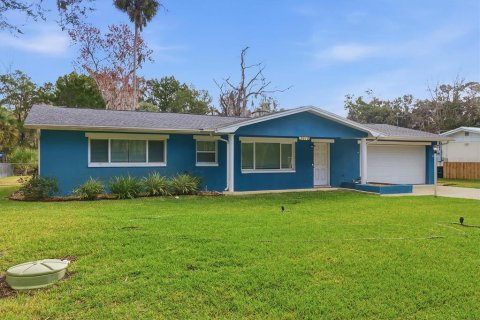 Casa en Crystal River, Florida 3 dormitorios, 134.15 m2 № 2106020