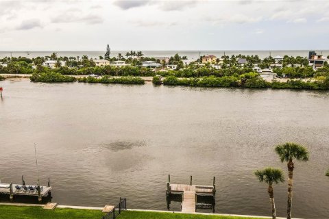 Villa ou maison à vendre à Nokomis, Floride: 4 chambres, 125.6 m2 № 2419929 - photo 14