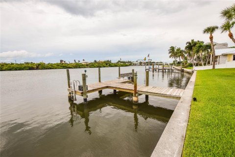 Villa ou maison à vendre à Nokomis, Floride: 4 chambres, 125.6 m2 № 2419929 - photo 6