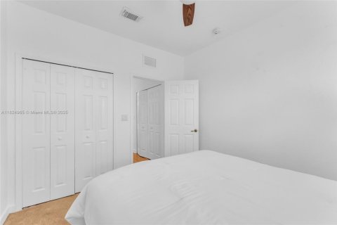 Townhouse in Doral, Florida 3 bedrooms, 156.35 sq.m. № 1792510 - photo 19