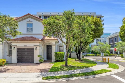 Townhouse in Doral, Florida 3 bedrooms, 156.35 sq.m. № 1792510 - photo 26