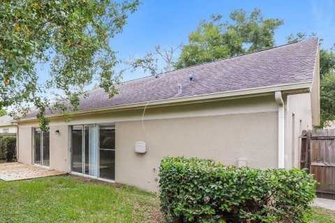 House in Valrico, Florida 3 bedrooms, 148.18 sq.m. № 2396396 - photo 15