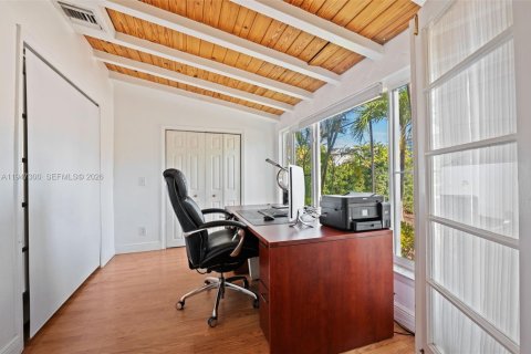 Купить виллу или дом в Серфсайд, Флорида 3 спальни, 191.47м2, № 2006904 - фото 25