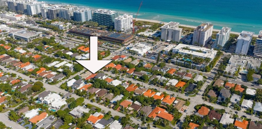 Дом в Серфсайд, Флорида 3 спальни, 191.47м2 № 2006904