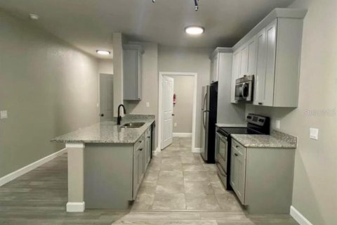 Copropriété à vendre à Haines City, Floride: 2 chambres, 107.02 m2 № 2098282 - photo 4