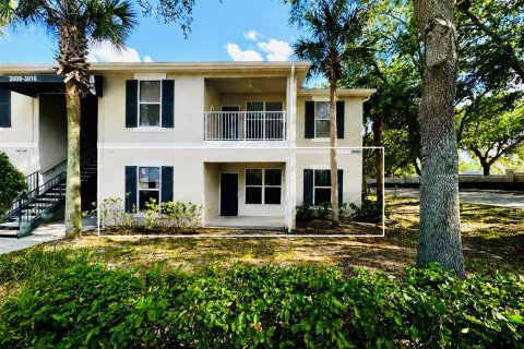 Condo à Haines City, Floride, 2 chambres  № 2098282