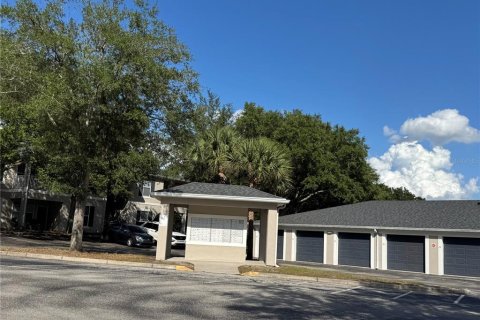 Copropriété à vendre à Haines City, Floride: 2 chambres, 107.02 m2 № 2098282 - photo 11