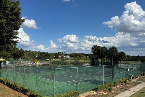 Copropriété à vendre à Haines City, Floride: 2 chambres, 107.02 m2 № 2098282 - photo 16