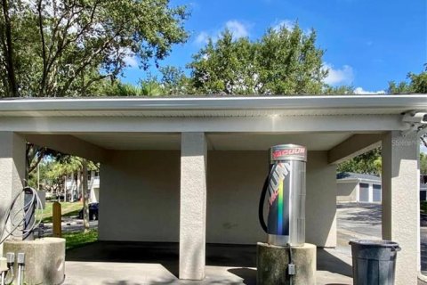 Copropriété à vendre à Haines City, Floride: 2 chambres, 107.02 m2 № 2098282 - photo 13
