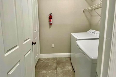 Copropriété à vendre à Haines City, Floride: 2 chambres, 107.02 m2 № 2098282 - photo 5