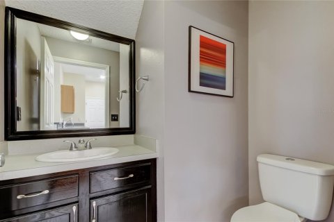 Villa ou maison à louer à Tampa, Floride: 4 chambres, 168.25 m2 № 1813696 - photo 4