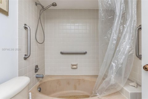 Condominio en venta en Plantation, Florida, 2 dormitorios, 111.2 m2 № 2023878 - foto 23