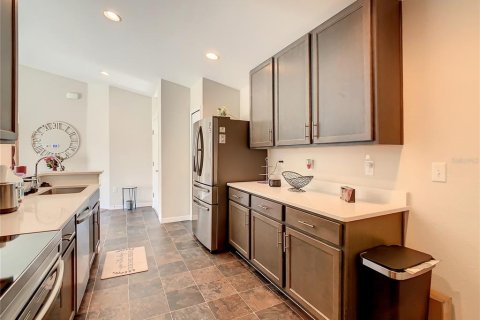 Casa en alquiler en Winter Haven, Florida, 3 dormitorios, 131.92 m2 № 1869021 - foto 12