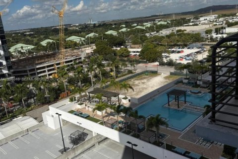 Propiedad comercial en alquiler en Doral, Florida, 1 dormitorio, 94.39 m2 № 1987891 - foto 7