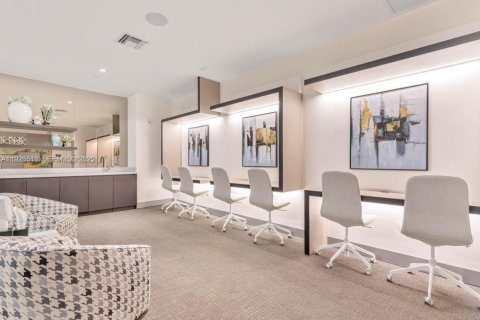 Propiedad comercial en alquiler en Doral, Florida, 1 dormitorio, 94.39 m2 № 1987891 - foto 21