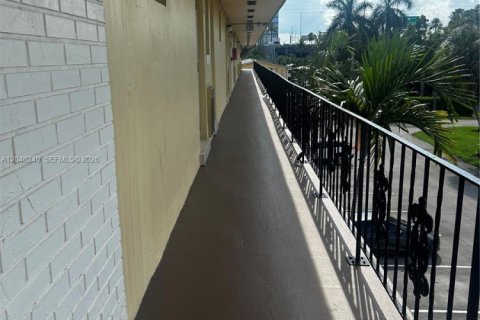 Copropriété à louer à Aventura, Floride: 2 chambres № 2271009 - photo 22