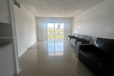 Copropriété à louer à Aventura, Floride: 2 chambres № 2271009 - photo 8