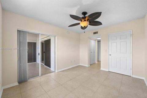 Купить кондоминиум в Дейви, Флорида 2 спальни, 104.42м2, № 1986806 - фото 11