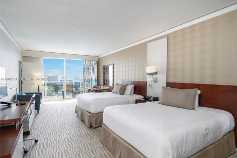 Condominio en venta en Sunny Isles Beach, Florida, 51.19 m2 № 1451051 - foto 1