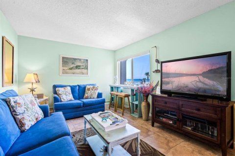 Condo in New Smyrna Beach, Florida, 1 bedroom  № 1554613 - photo 4