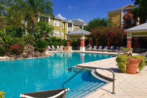 Condo in Tampa, Florida, 2 bedrooms № 2204334 - photo 17