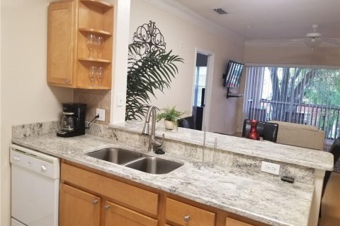 Condo in Tampa, Florida, 2 bedrooms № 2204334 - photo 3