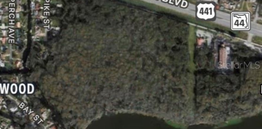 Terrain à Tavares, Floride № 2092077