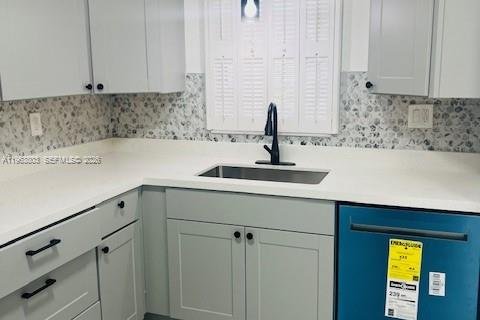 Снять в аренду кондоминиум в Лодерхилл, Флорида 2 спальни, 102.19м2, № 2025389 - фото 2