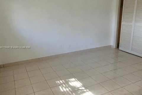 Купить кондоминиум в Майами, Флорида 2 спальни, 96.62м2, № 1497317 - фото 4