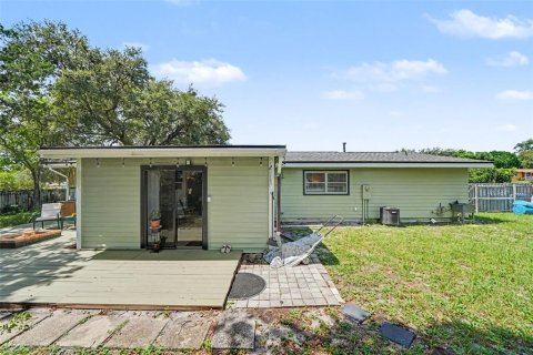 House in Deltona, Florida 2 bedrooms, 130.43 sq.m. № 2356645 - photo 24
