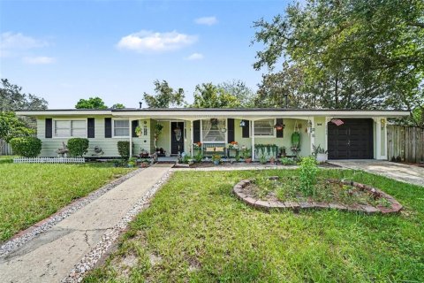 Casa en Deltona, Florida 2 dormitorios, 130.43 m2 № 2356645